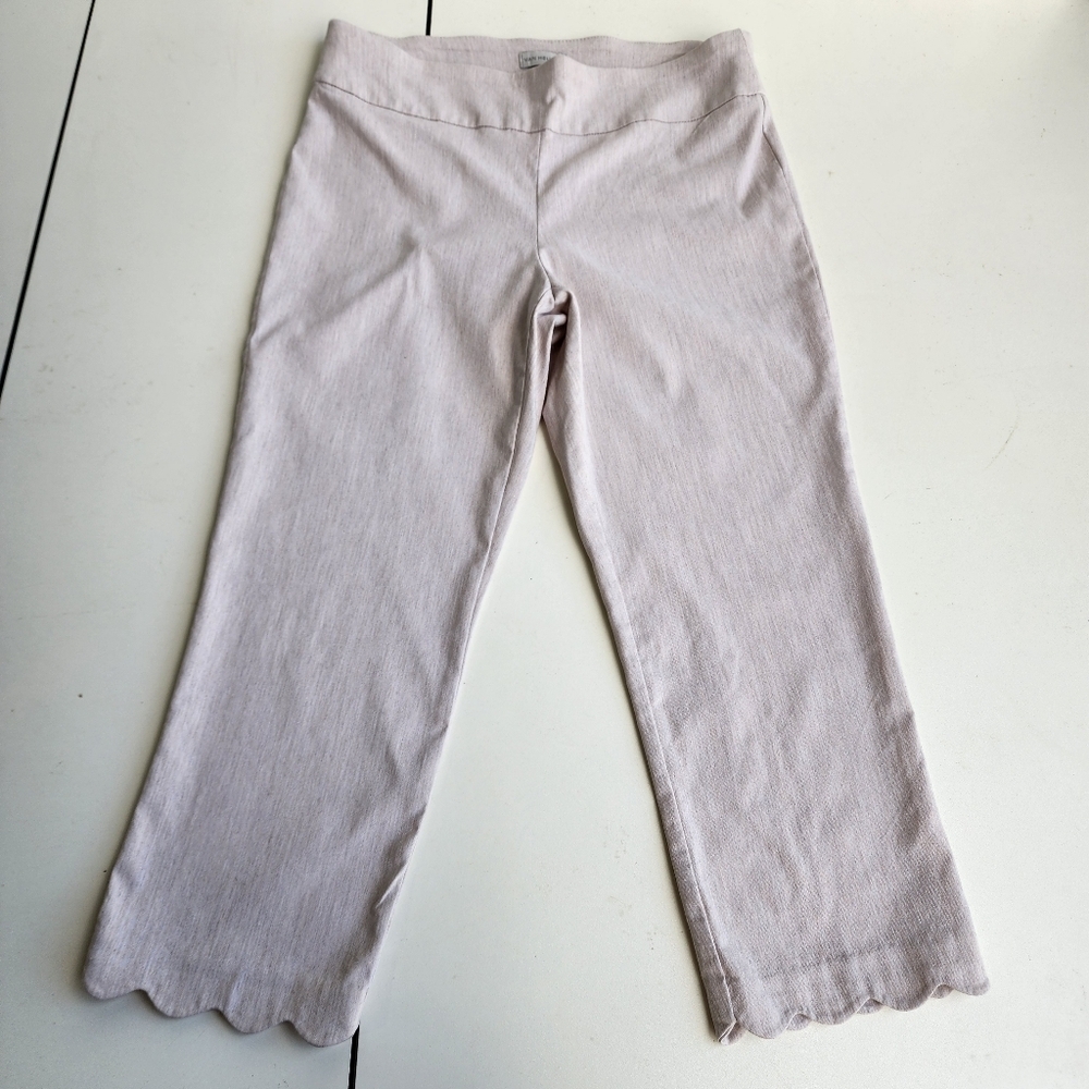 Van Heusen Women's Super Stretch Extensible Pull On Scallop Capri Beige Tan Sz 8